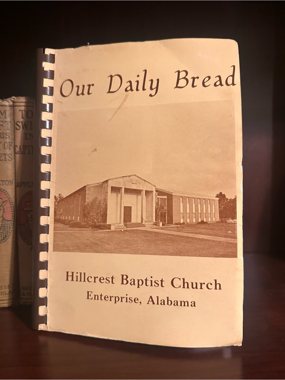 Our Daily Bread Cookbook –Hillcrest Baptist Church Alabama (Cream Cover)